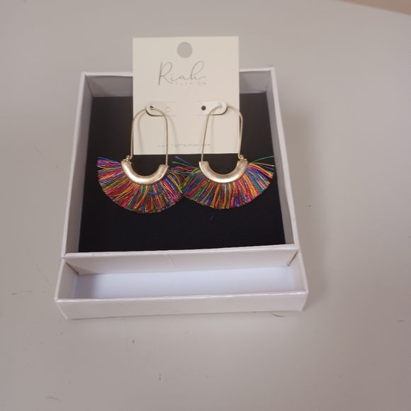 GIFT BOXED rainbow boho earrings ๐ - Picture 2 of 8